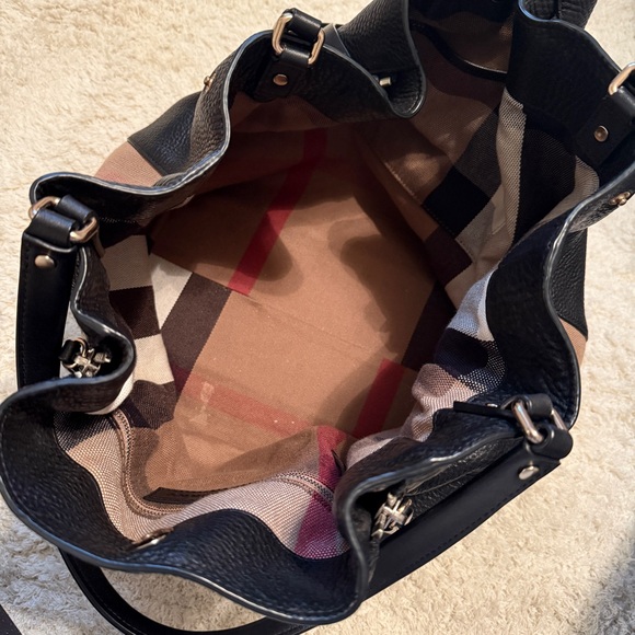 Burberry Maidstone Medium Tote Bag in Leather and House Check Canvas - Picture 10 of 12